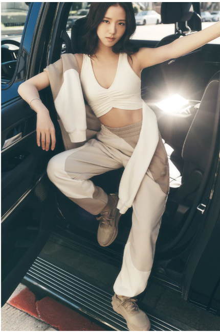 Set van sweater en sportbroek